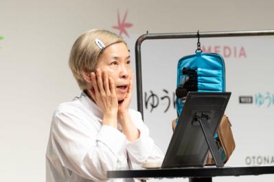 【人気YouTuber直伝】旅先でも崩さない！40～50代からの長持ちメイクのコツ（サムネイル画像2）