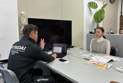 加藤綾菜さん（サムネイル画像）