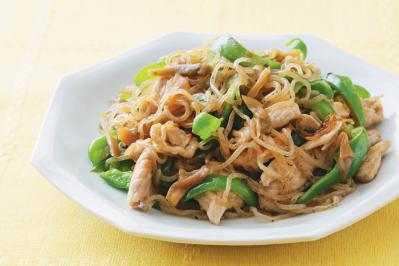 食物繊維で腸活！中高年におすすめ「こんにゃくレシピ2選」ちらし寿司と肉料理でおいしく！