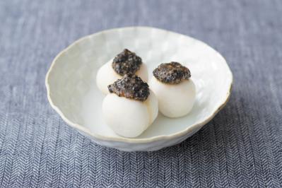 【意外と簡単】冷凍さといもで時短12分で完成！「鮭ポン酢南蛮＆ごまみそ田楽」の作り方は？（サムネイル画像）