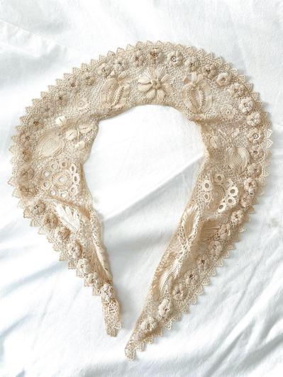 70歳から始めるおしゃれ【春はレース！】“しまっておくより日々使い”が気分【本田葉子さん流】（サムネイル画像3）