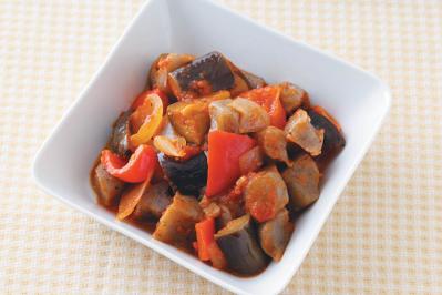 認知症予防効果で注目の食材【こんにゃく】のサブおかず3選「油揚げそぼろ／ラタトゥイユ／みたらしあんかけ」（サムネイル画像）