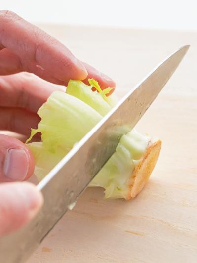 キッチンで簡単に育つ【リボベジ】リーフレタス、ニンジン、ダイコンの栽培方法は？（サムネイル画像6）