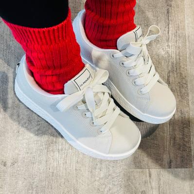 スマホより軽いシューズ!?韓国で130万足売れた “歩きやすくておしゃれ”な一足を編集部員がお試し！その実力は？（サムネイル画像3）