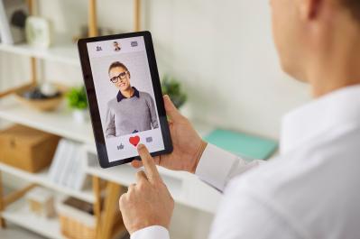 未婚の我が子を持つ親、必読の【最新データ】恋愛経験なし・将来不安・SNSが招く結婚の壁とは（サムネイル画像3）