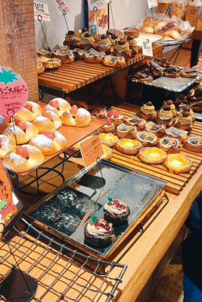 【50〜60代読者モデル】がぶっちゃけトーク！ふわふわ食パンで作るサンドイッチの「危険な誘惑」とは？（サムネイル画像4）