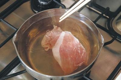 【豚肉のおかず】が手早くできる「甘酢無限つゆ」活用レシピ2選「豚こまボール甘酢あん／豚しゃぶ香味だれ」（サムネイル画像6）