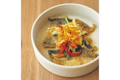 甘ずっぱい味つけが簡単に決まる！【甘酢無限つゆ】レシピ2選「甘酢チキン／あじの南蛮漬け」（サムネイル画像）