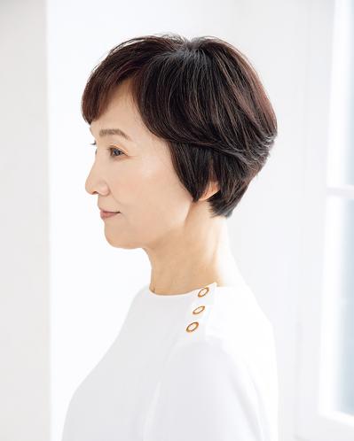 若見えがかなう！ 50代からの【すっきりショートボブ】2選。人気サロン「ZACC raffine」馬場和浩さんが提案（サムネイル画像3）