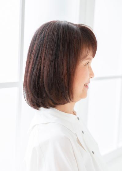 ツヤ＆軽やかさが若見えのカギ！【50代からのミディアムボブ】2選。人気サロン「natura」内藤新士さんが提案（サムネイル画像6）