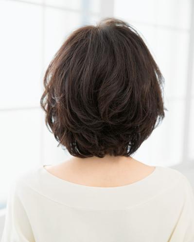 フェミニンさがたまらない！【大人のふんわりミディアムヘア】2選。人気サロン「えがお美容室」テルイタカヒロさんが提案（サムネイル画像7）
