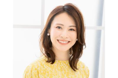 やわらかい髪の人におすすめ！レイヤーでふんわりがかなう【大人のミディアムヘア】2選（サムネイル画像）