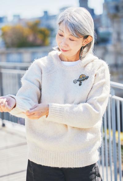 「いつか着るかも」をやめたら軽くなった。60歳・山岡まさえさんの“毎日の服”の選び方（サムネイル画像4）
