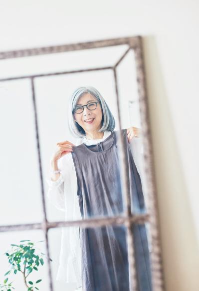 59歳で服を7割手放してラクになった。“手放しチェックリスト18”でクローゼット整理（サムネイル画像3）