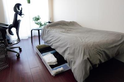 持たない暮らし歴10年/器は5つ。300着から22着へ。生活コストを下げて時間をつくる［ミニマリストsinさん］（サムネイル画像5）