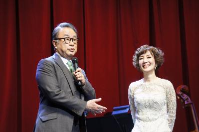 台本が届いたのは初演6日前！【戸田恵子さん×三谷幸喜さん】が明かす『虹のかけら』裏話