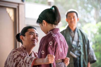 【豊臣兄弟！】最後の力を振り絞り、戦場へと向かう竹中半兵衛（菅田将暉）。荒木村重（トータス松本）のクズ男ぶりも見もの！（サムネイル画像14）