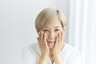 【化け子・60歳】が365日続ける「日焼け止めまでがスキンケア」習慣