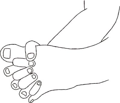 つまずきやすい人に。83歳の健康研究者がすすめる散歩前30秒「手足のおしくらまんじゅう」3ステップ（サムネイル画像3）