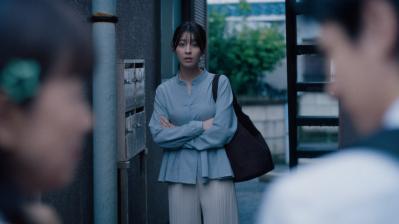 豆原一成（JO1）主演【夫婦と16歳〜狂気の隣人〜】第4話の写真、あらすじを公開！ 美子（かたせ梨乃）を「お母さん」と呼ぶ謎の女が出現！（ネタバレあり）（サムネイル画像3）