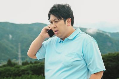 玉森裕太主演【マイ・フィクション】第5回の写真、あらすじを公開！ 伊川真弓（宮澤エマ）の正体は殺人犯！？（ネタバレあり）（サムネイル画像7）