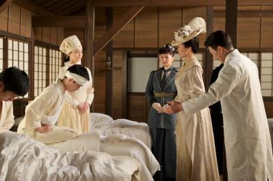 朝ドラ【風、薫る】明日のあらすじ：すれ違う小川と直美。りんの訪問と捨松の慰問が波乱を呼ぶ？（ネタバレあり）