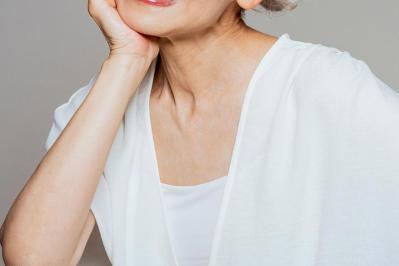 「最近老けた？」実は首の血管も関係している？研究で分かった「見た目年齢」と動脈硬化の関係（サムネイル画像）