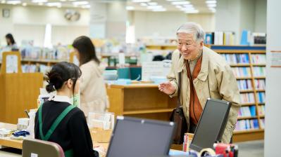 NHK夜ドラ【税金で買った本】第5回のあらすじは？ ヤンキー高校生・石平（奥平大兼）が図書館でアルバイト開始（ネタバレあり）（サムネイル画像5）
