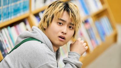NHK夜ドラ【税金で買った本】第6回のあらすじは？ ヤンキー高校生・石平（奥平大兼）、調べ物をするうちに幼い頃の父との記憶を思い起こす（ネタバレあり）（サムネイル画像3）