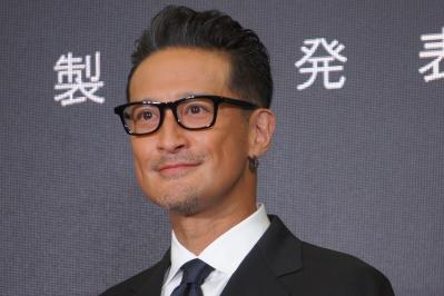 「ヒゲも白くなりましたし（笑）」松岡昌宏さん49歳。20年を振り返って語った“変わったこと、変わらないこと”