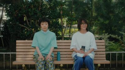 小泉今日子×小林聡美『団地のふたり』が刺さる理由。どんな日も楽しみを見つける50代の二人【第6話】（サムネイル画像2）