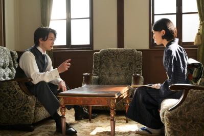 朝ドラ【風、薫る】「言葉が足りないよ」りん（見上愛）の本音があふれた、シマケン（佐野晶哉）を看護した夜（サムネイル画像4）