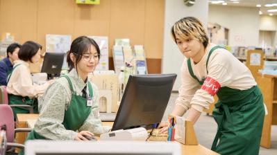 NHK夜ドラ【税金で買った本】第24回のあらすじは？ ヤンキー高校生・紀一（奥平大兼）の家の郵便受けに謎の封筒が…（ネタバレあり）（サムネイル画像2）