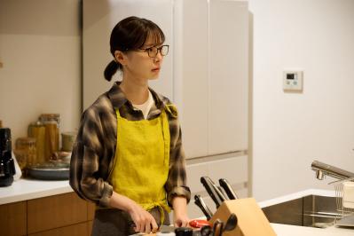 テレ東・新ドラマ【妻を引退します】第1話「芸能界なんて大嫌い」のあらすじは？娘の事故のきっかけは夫の不倫！？（ネタバレあり）（サムネイル画像2）