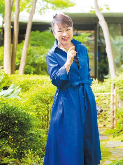 【ジュディ・オングさん76歳】歌手生活60周年のいま語る「挑戦が若さをつくる」木版画と歌にかけた日々（サムネイル画像4）