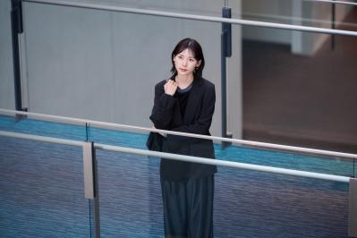テレ東・新ドラマ【妻を引退します】第3話「元天才子役の逆襲」のあらすじは？ 元天才子役・鮎川穂奈未（朝日奈央）に再びオーディションのチャンスが舞い込んできた！（ネタバレあり）（サムネイル画像8）
