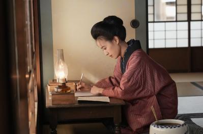 朝ドラ【ブラッサム】化粧が後押しした“初恋”と、珠（石橋静河）を待ち受ける理不尽な結末（サムネイル画像7）