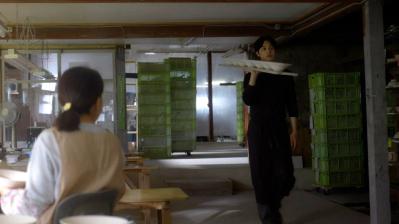 NHK夜ドラ【青の花 器の森】第2回のあらすじは？ 何かと対立する青子（松井玲奈）、龍生（一ノ瀬颯）が同じ窯で働き始めて…（ネタバレあり）（サムネイル画像3）