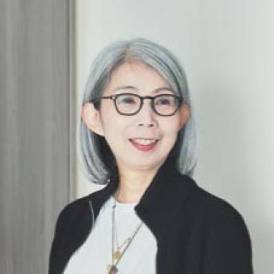 山岡まさえ